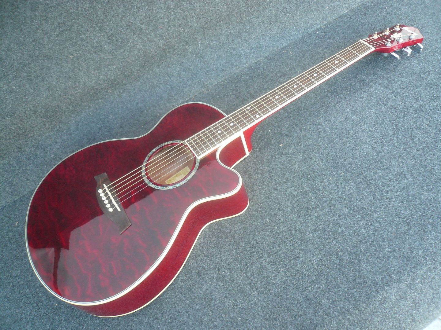 IBANEZ AEG25E-TRD Acoustic-Electric Guitar QUILT MAPLE TOP RED Fishman